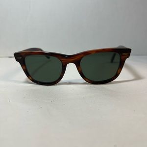 Ray-Ban, tortoise Wayfarers Small
